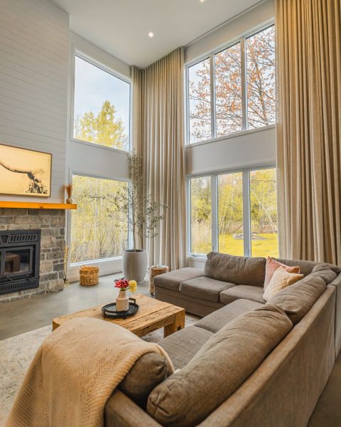 Installation de portes et fenêtres par Portes & Fenêtres d'Aujourd'hui