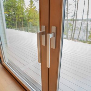 Installation de portes et fenêtres par Portes & Fenêtres d'Aujourd'hui