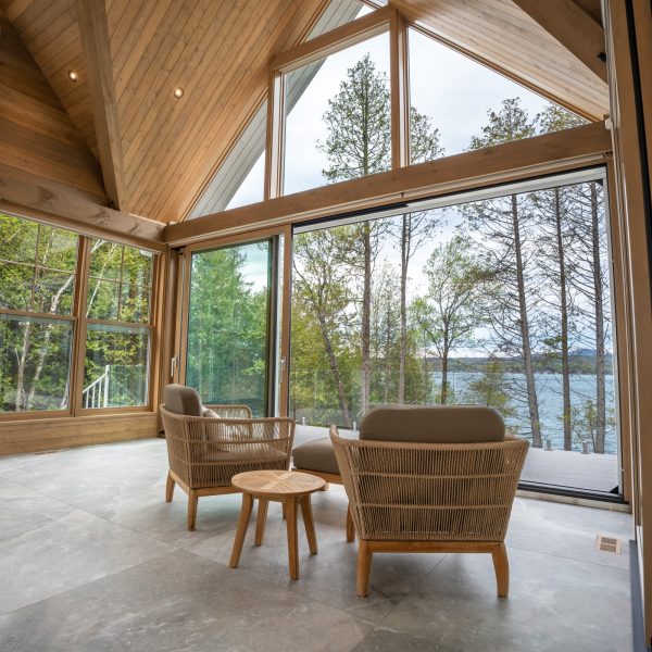 Installation de portes et fenêtres par Portes & Fenêtres d'Aujourd'hui